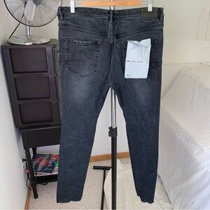 Purple Brand P002 Dropped Fit Mid Rise Slim Leg Black Men’s 34